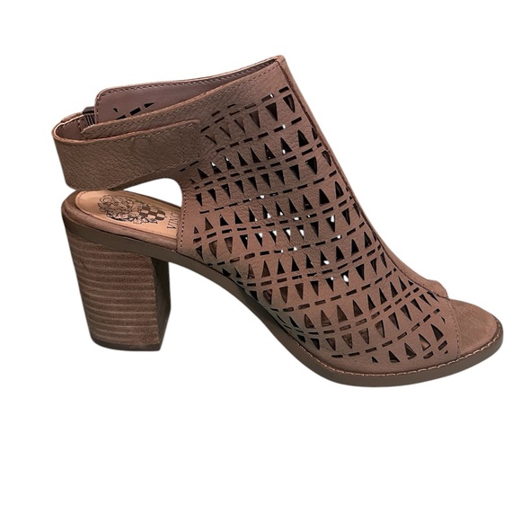 Vince Camuto Triana Stacked Open Toe Heel - Picture 3 of 10